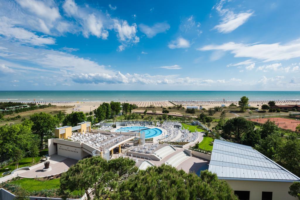 Laguna Park Hotel 4Superior Bibione Eksteriør billede
