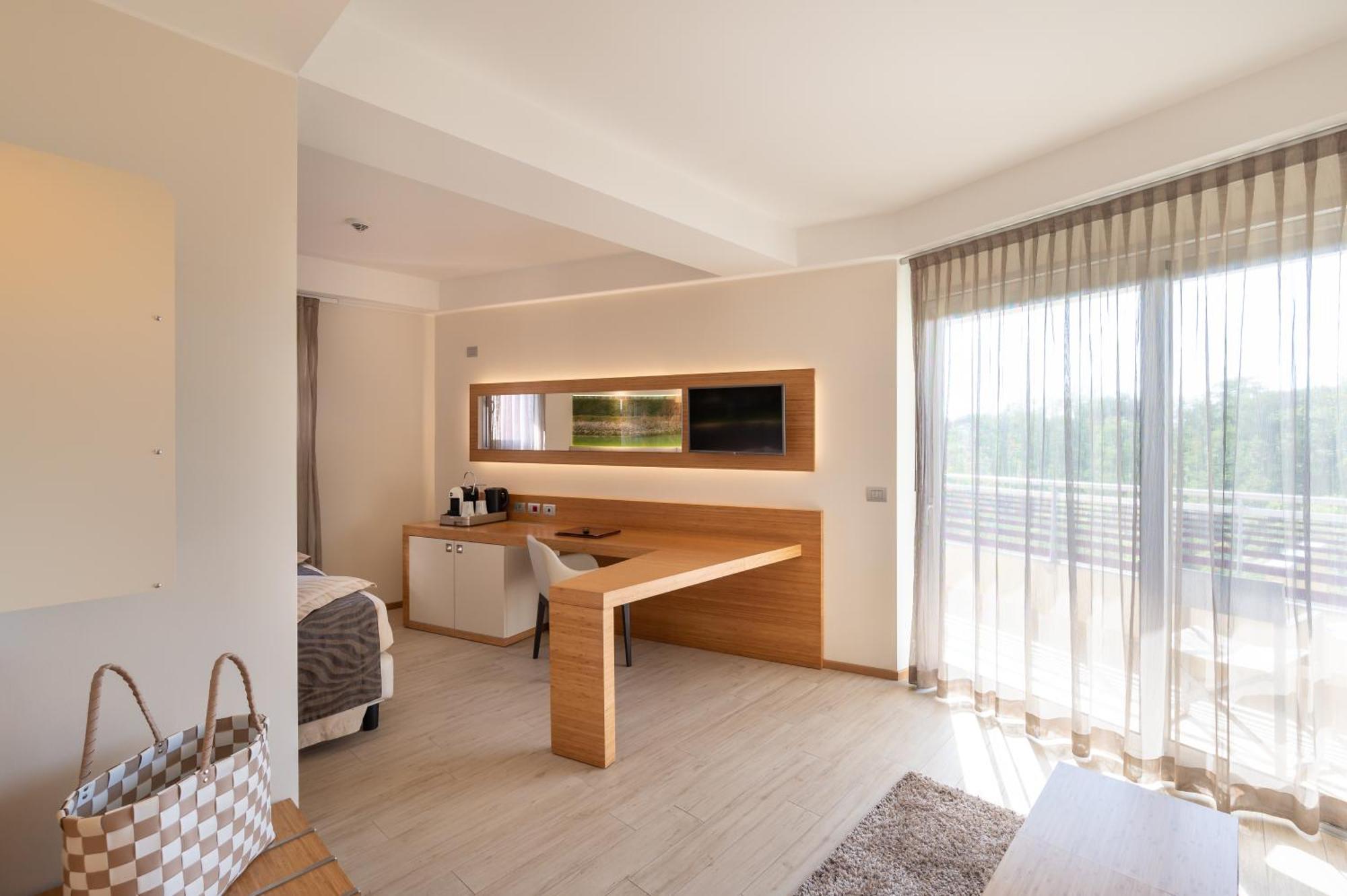Laguna Park Hotel 4Superior Bibione Eksteriør billede