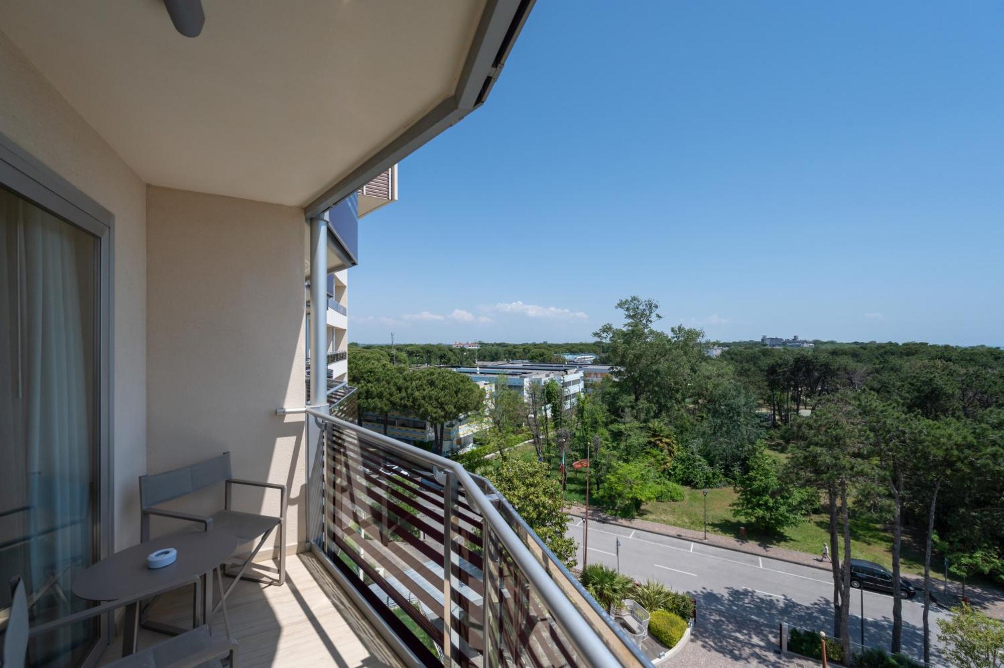 Laguna Park Hotel 4Superior Bibione Eksteriør billede
