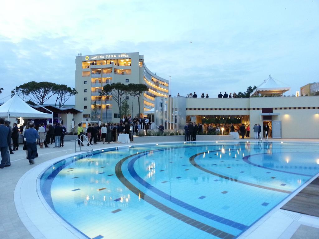 Laguna Park Hotel 4Superior Bibione Eksteriør billede