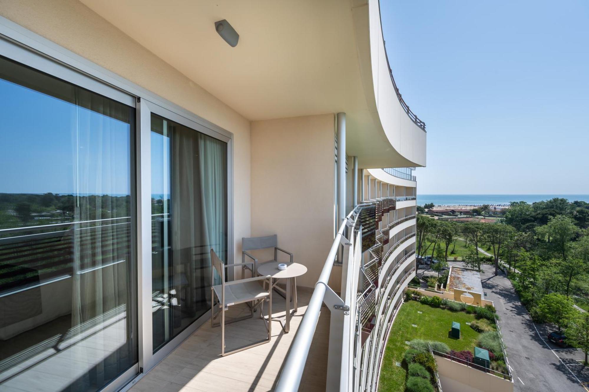 Laguna Park Hotel 4Superior Bibione Eksteriør billede