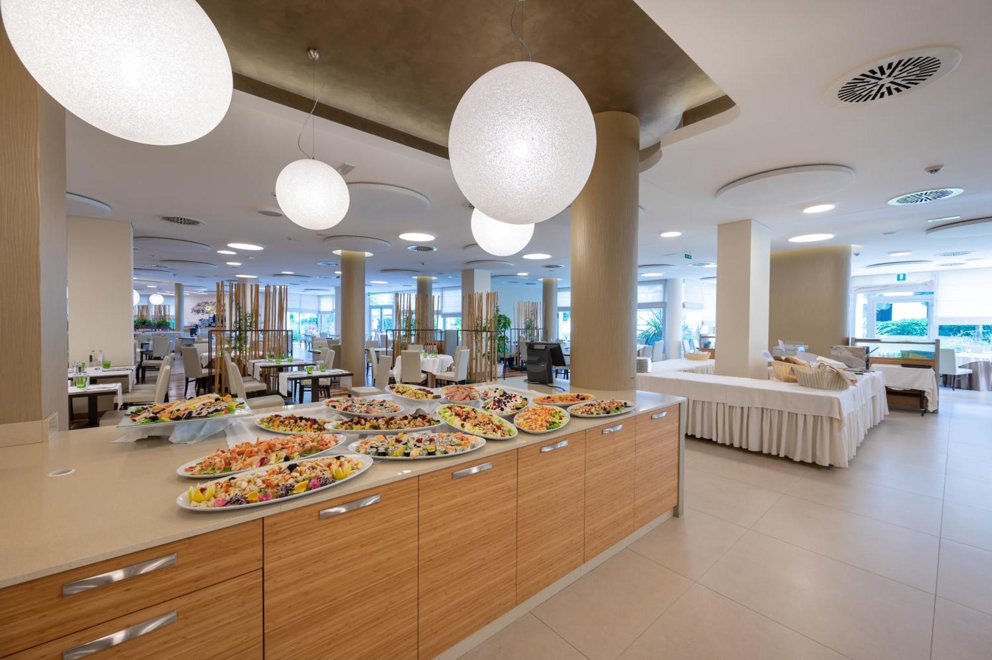 Laguna Park Hotel 4Superior Bibione Eksteriør billede