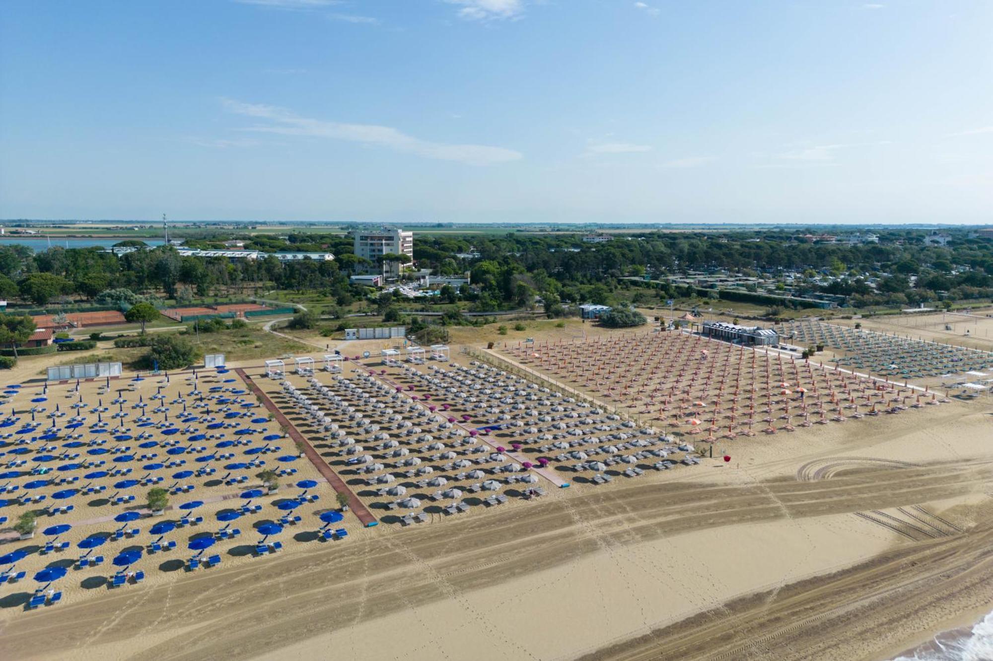 Laguna Park Hotel 4Superior Bibione Eksteriør billede