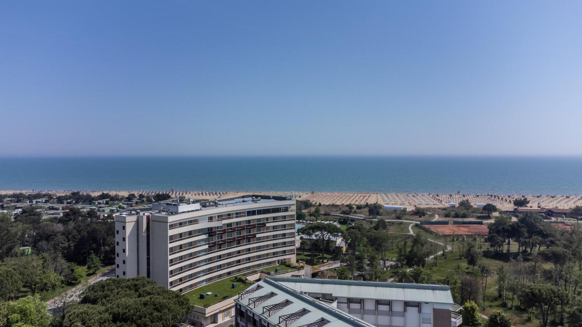 Laguna Park Hotel 4Superior Bibione Eksteriør billede