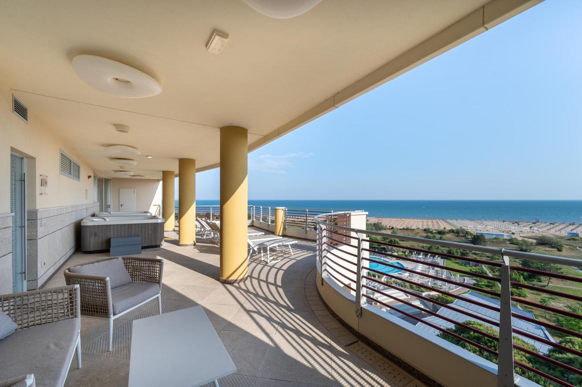 Laguna Park Hotel 4Superior Bibione Eksteriør billede